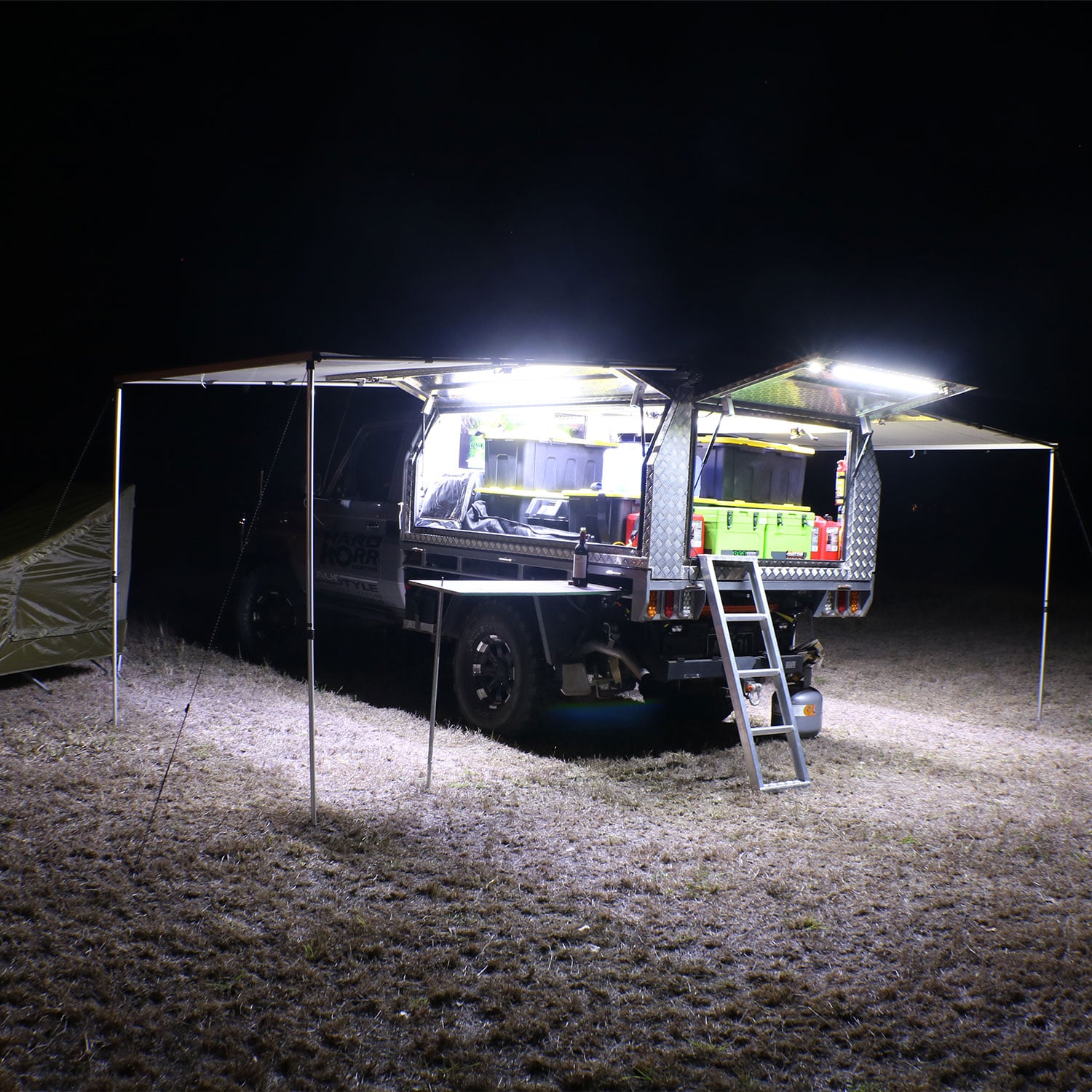 Image of HARDKORR 100cm (1m) White LED Light Bar Kit with Diffuser - RBW100CIGD 3 Hardkorr