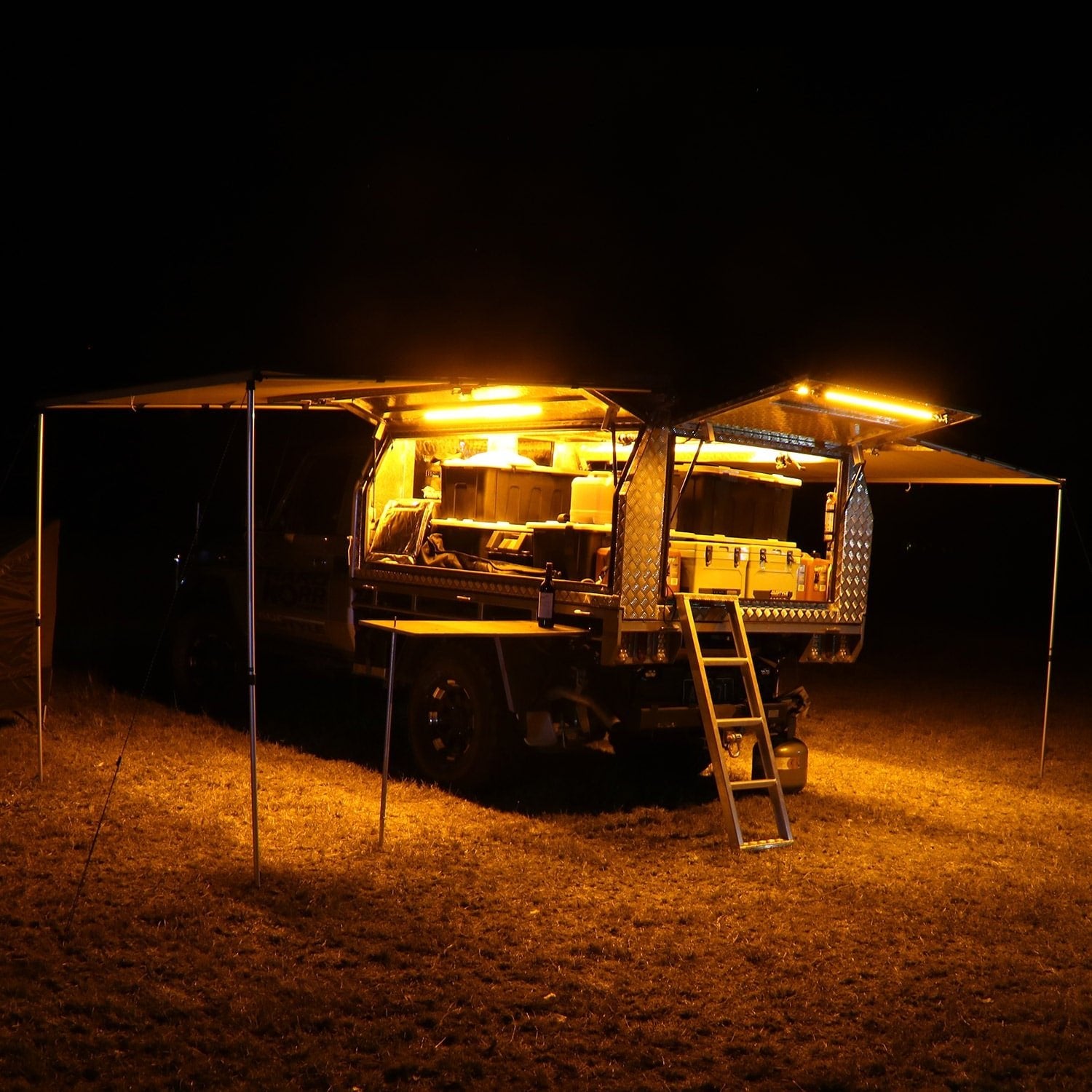 Image of HARDKORR 100cm (1m) Tri - Colour LED Light Bar Kit with Diffuser - RBWTOR100CIGD 9 Hardkorr