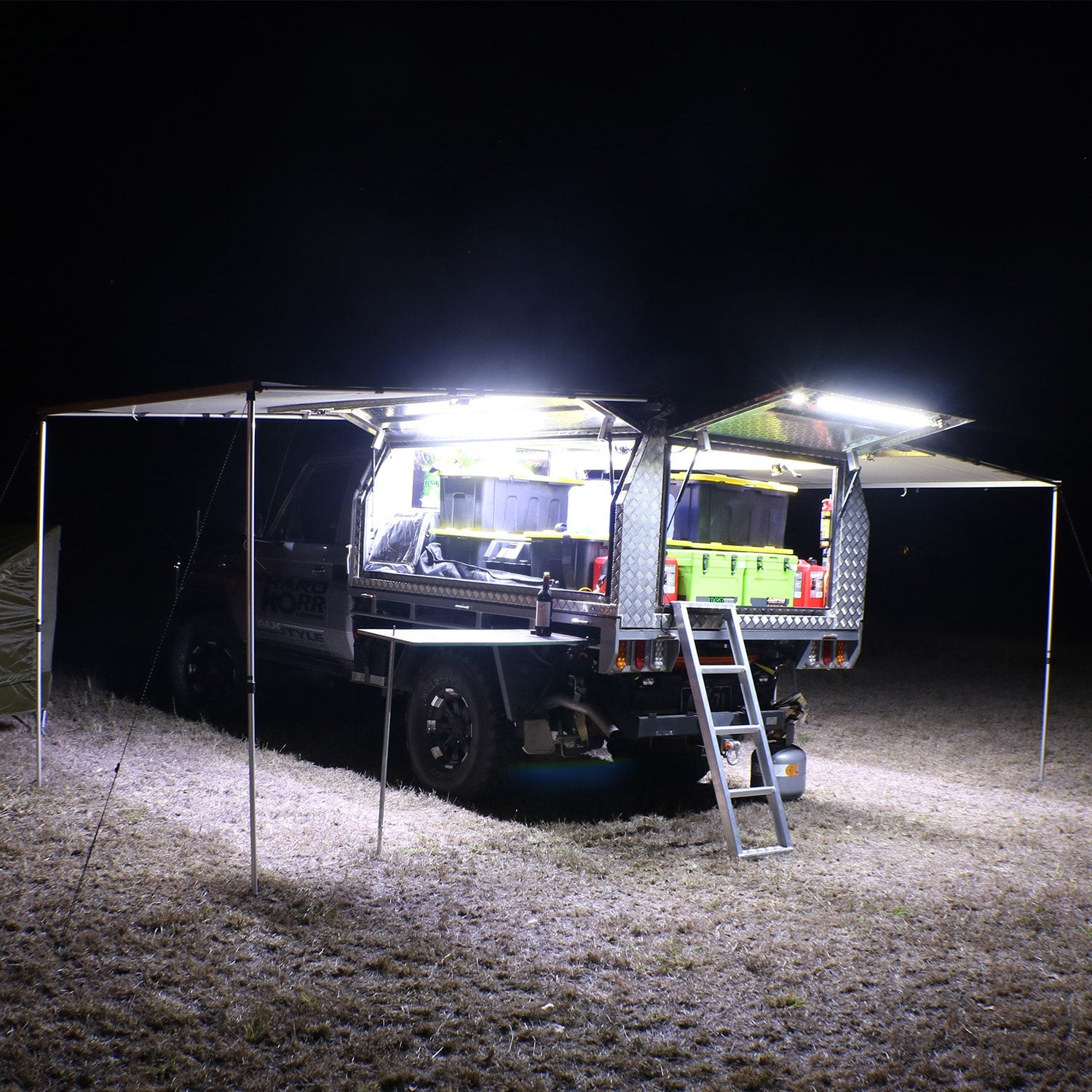 Image of HARDKORR 100cm (1m) Tri - Colour LED Light Bar Kit with Diffuser - RBWTOR100CIGD 8 Hardkorr
