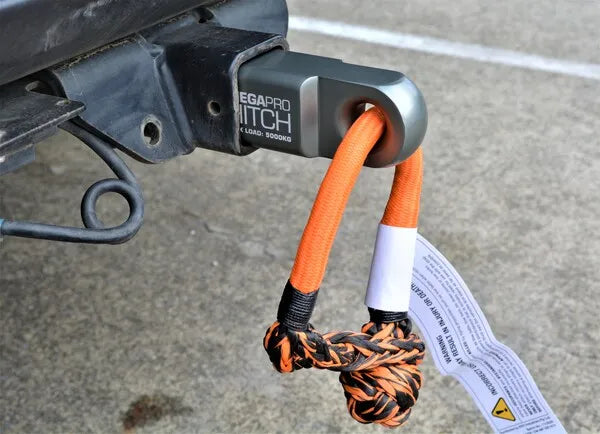 Load image into Gallery viewer, MegaPro 5000kg 50mm tow bar mounted soft shackle compatible recovery hitch
