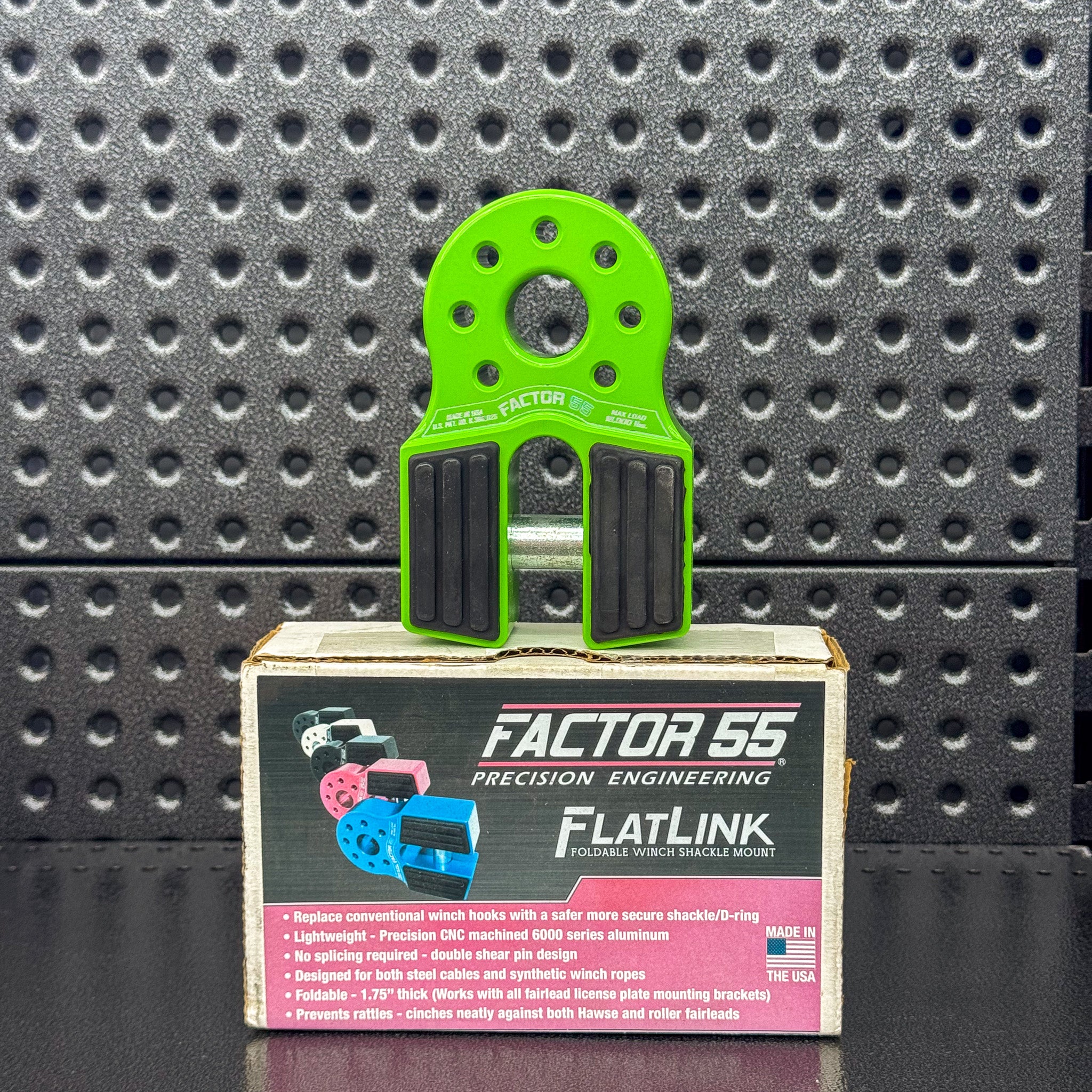 Image of Factor 55 Flatlink Winch Shackle Mount - Green