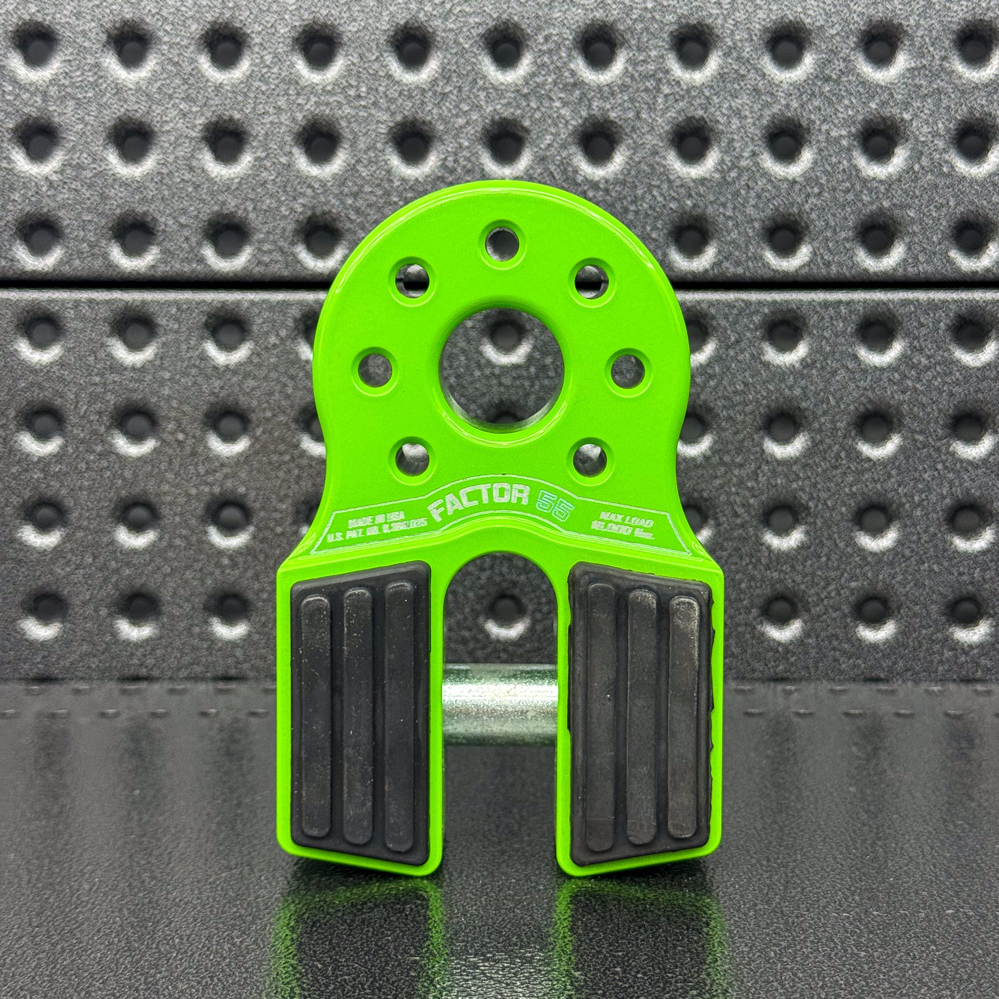 Image of Factor 55 Flatlink Winch Shackle Mount - Green