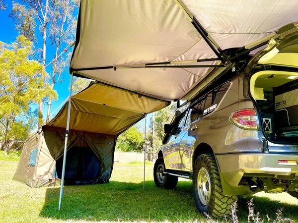 Load image into Gallery viewer, Bushwakka Next-Gen lhs extreme 270 awning (passenger side)
