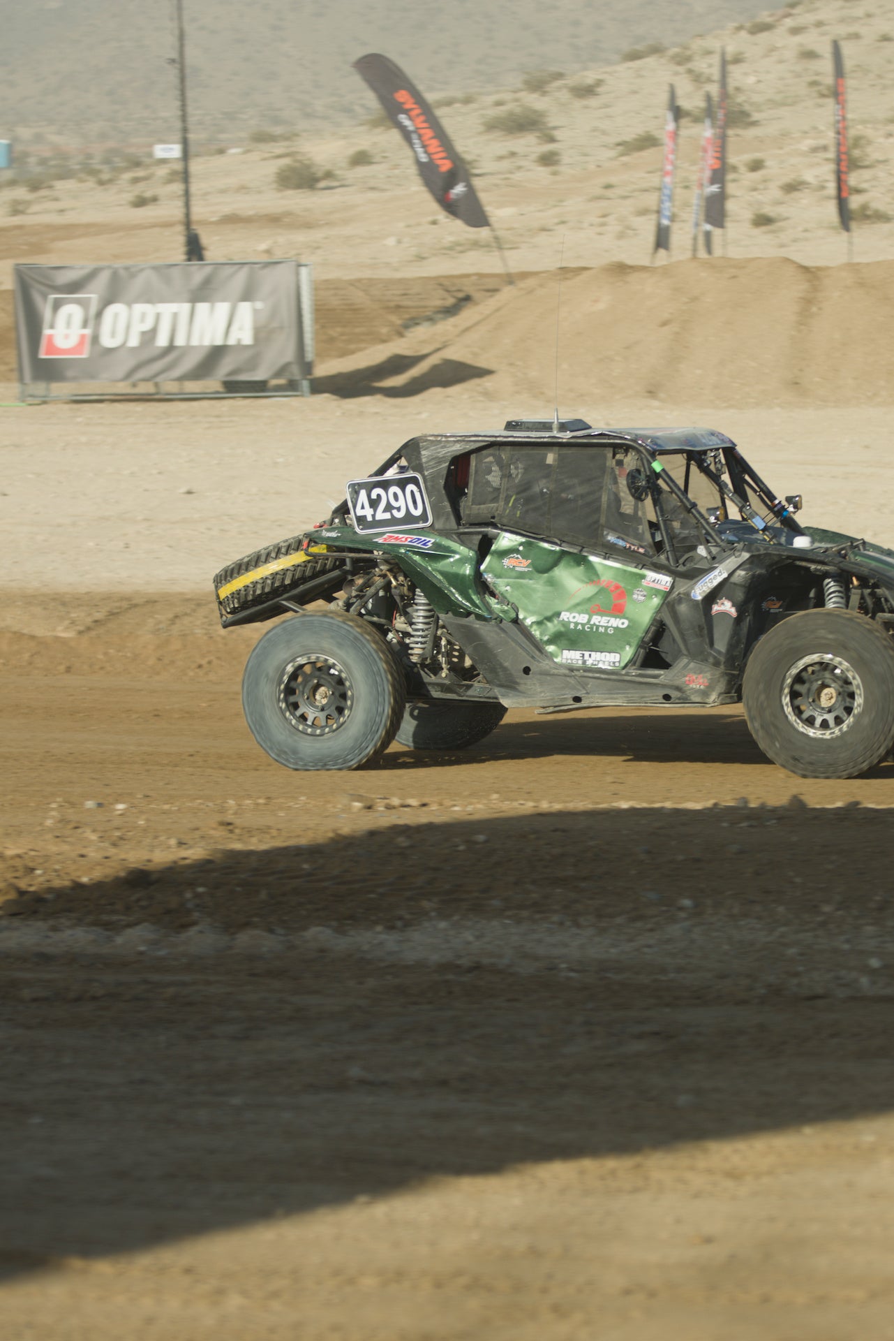 King of the hammers 2025 off road motorsport action shot 104
