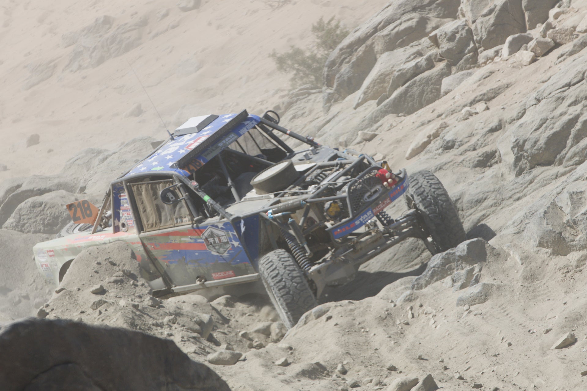 King of the hammers 2025 off road motorsport action shot 220
