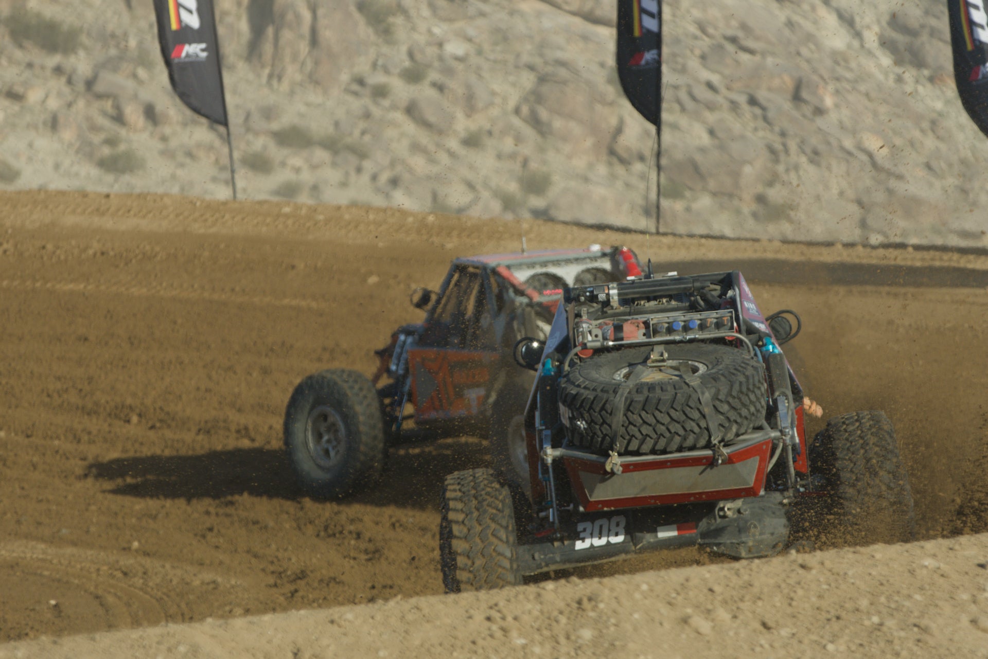 King of the hammers 2025 off road motorsport action shot 430