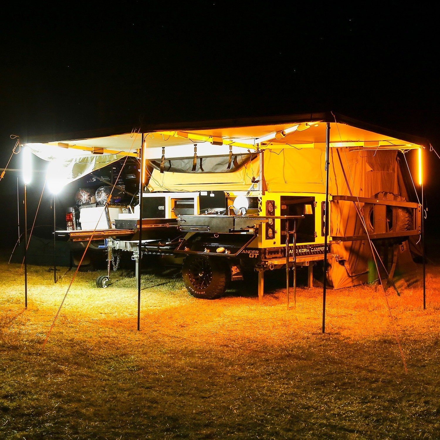 Image of HARDKORR 6 Bar Tri - Colour LED Camp Light Kit - CAMPKITOW6D 1 Hardkorr