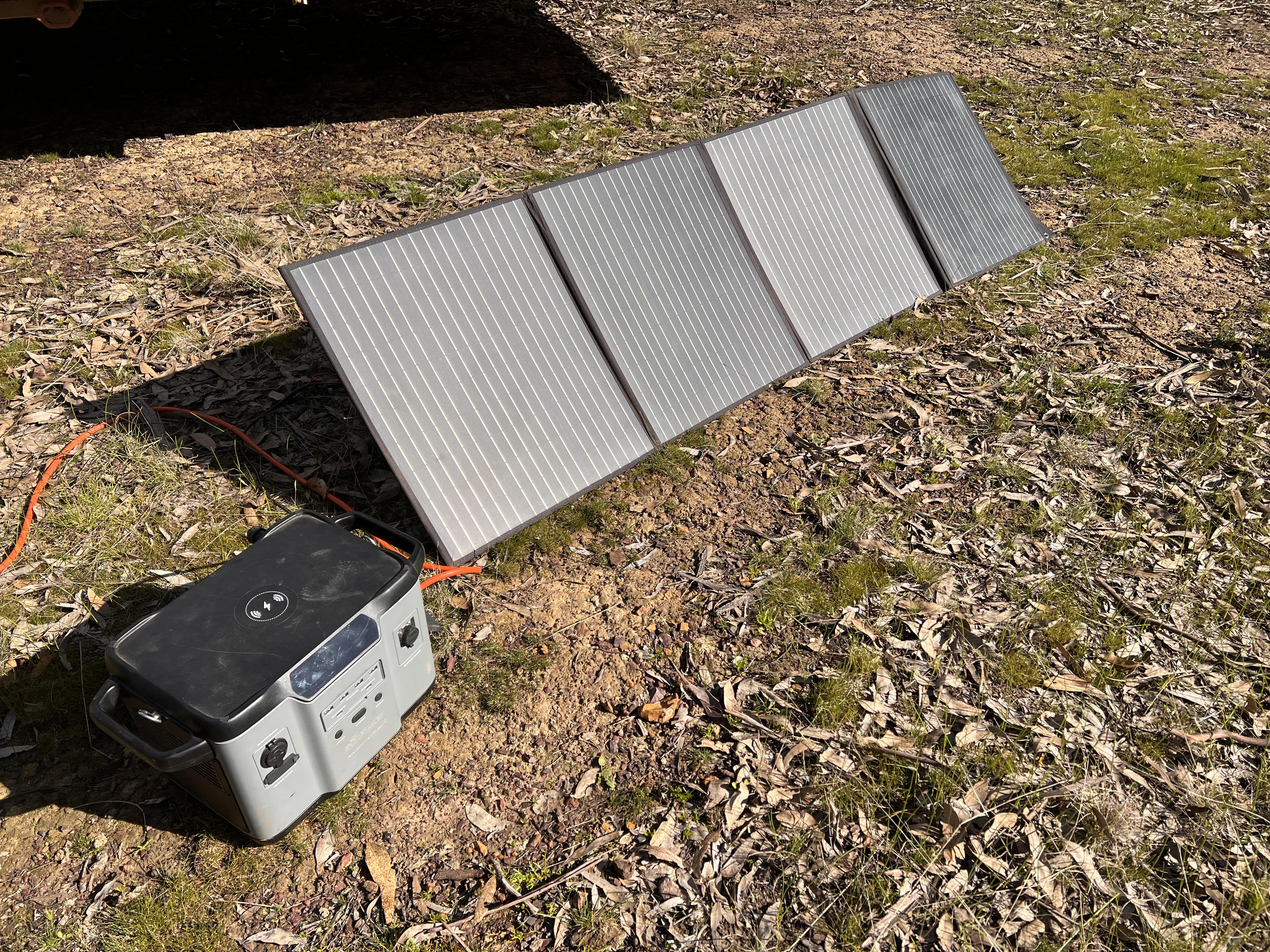 SR Portables Minotaur 1395wh 116ah Portable Lithium Battery Solar Generator / UPS Plus 200w Solar Panel