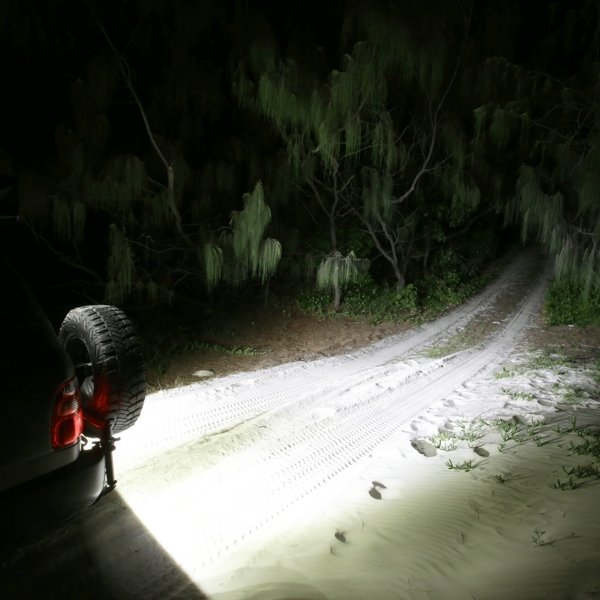 Image of HARDKORR XDW SERIES 30W SLIMLINE LED HYPERFLOOD WORK LIGHT - HKXDW76F 6